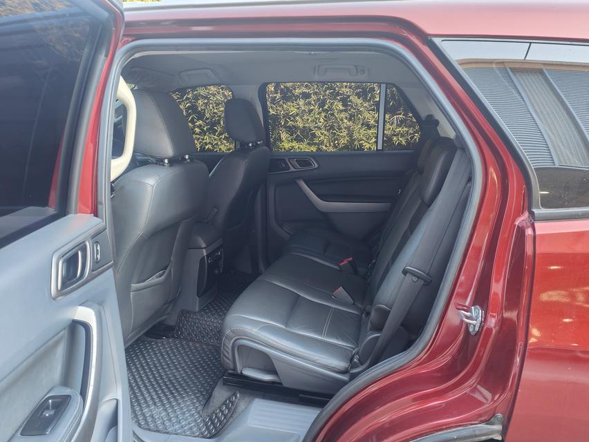 Ford Everest 2.2 Titanium AT ปี 2016 12