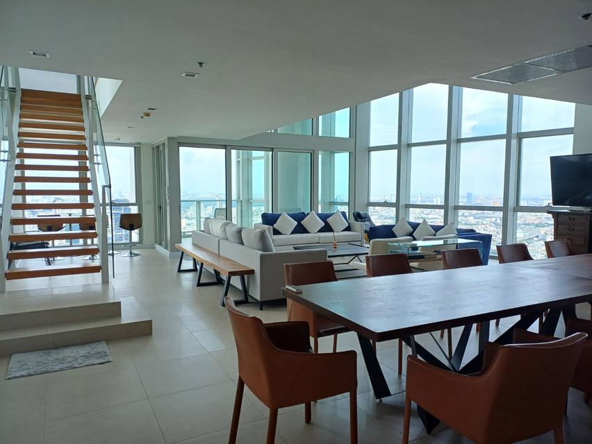 For Rent: Luxurious Duplex Condominium at The River Breathtaking River and City Views from the 67-68th Floor – 3 Bedrooms, 4 Bathrooms 6