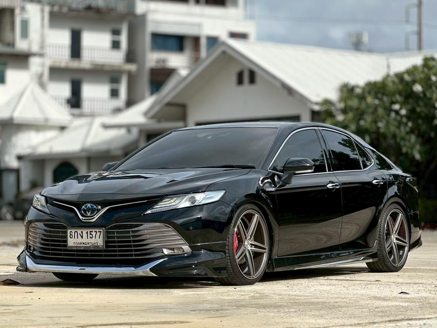 รหัสรถ PAT1577 📌 Toyota Camry 2.5HV Premium รุ่นท็อปสุด  สีดำ ปี2018