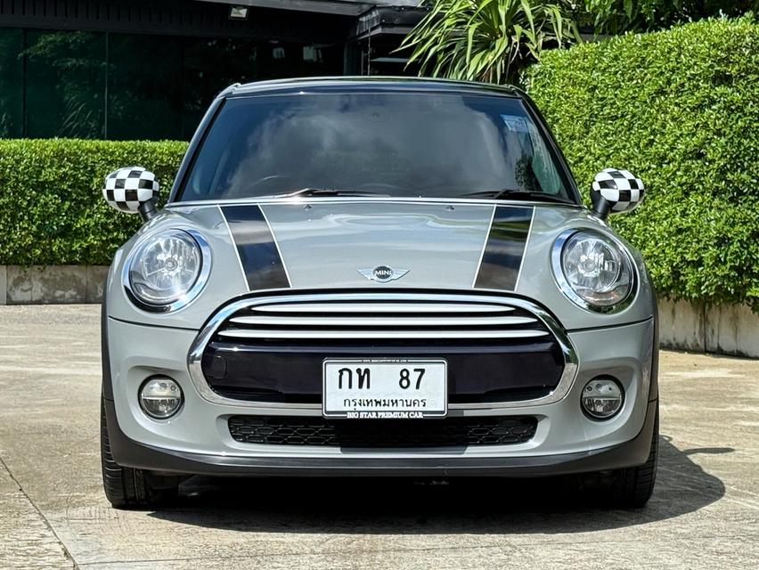 2017 MINI COOPER 5 DOOR HATCH รถมือเดียวออกป้ายแดง รถวิ่งน้อย เข้าศูนย์ตรงระยะ รถไม่เคยมีอุบัติเหตุครับ 6