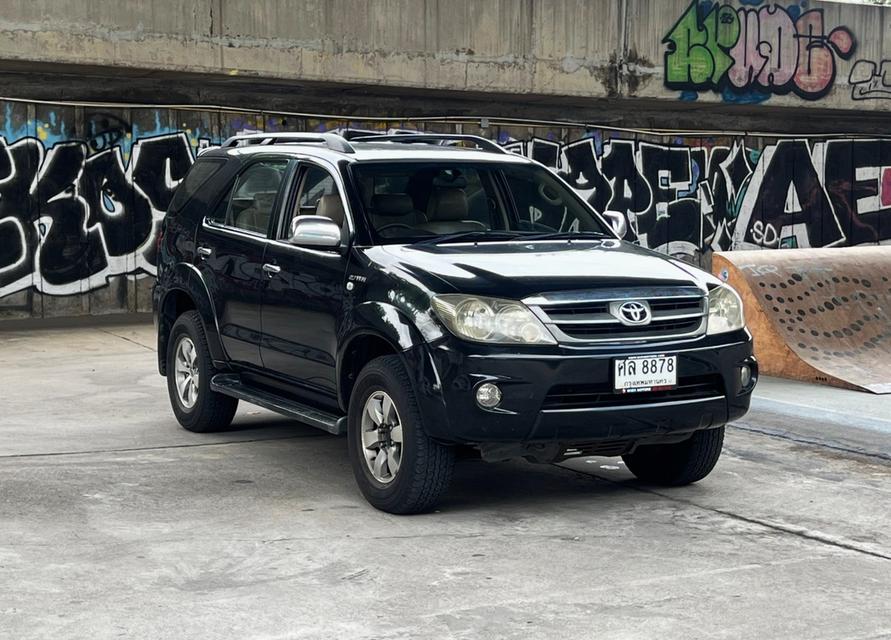 Toyota Fortuner 2.7 V Auto 4WD ปี 2005  1