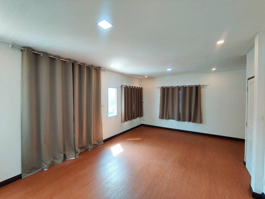 รูป ขายหมู่บ้านศิริวรรณ ทาวน์เฮ้าส์บ้านหลังมุม 32 ตรว. วิวทุ่งนา 5