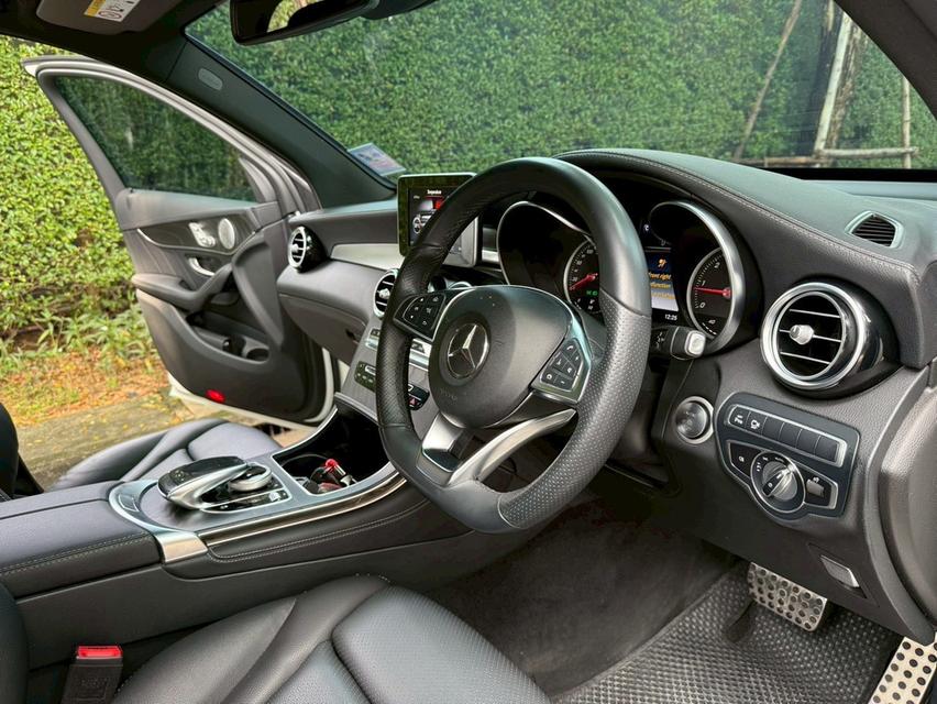 GLC250 d AMG Dynamic ดีเซล 7
