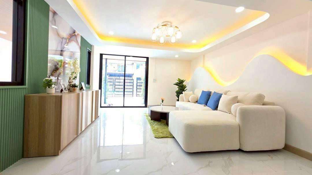 หมู่บ้านรัตนาธิเบศน์ บางใหญ่ 6