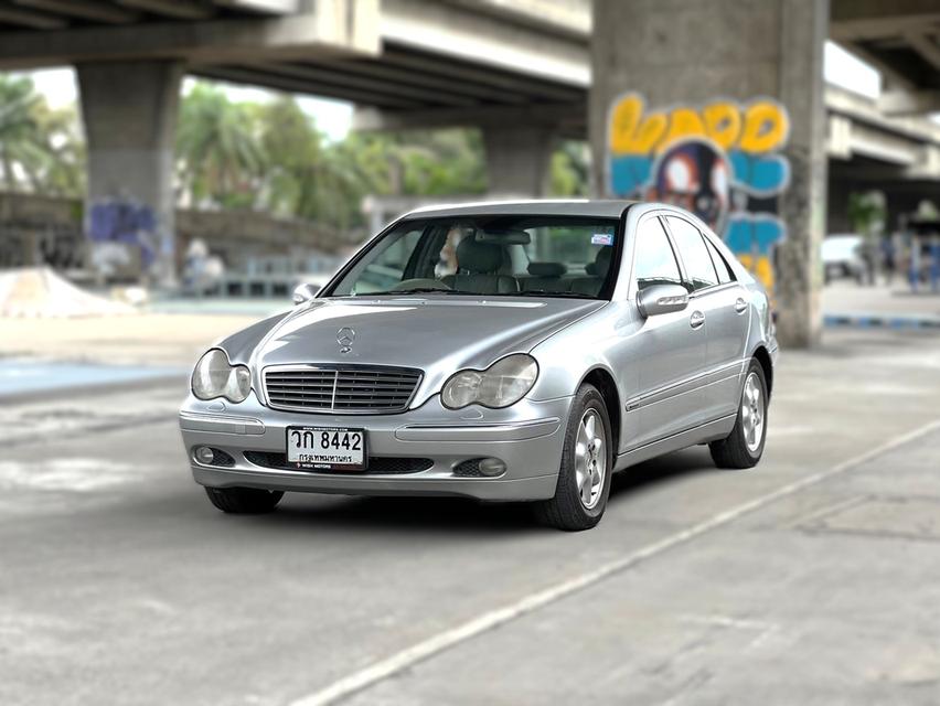 2001 C200 KOMPRESSOR รถพร้อมใช้ราคาเบาๆ