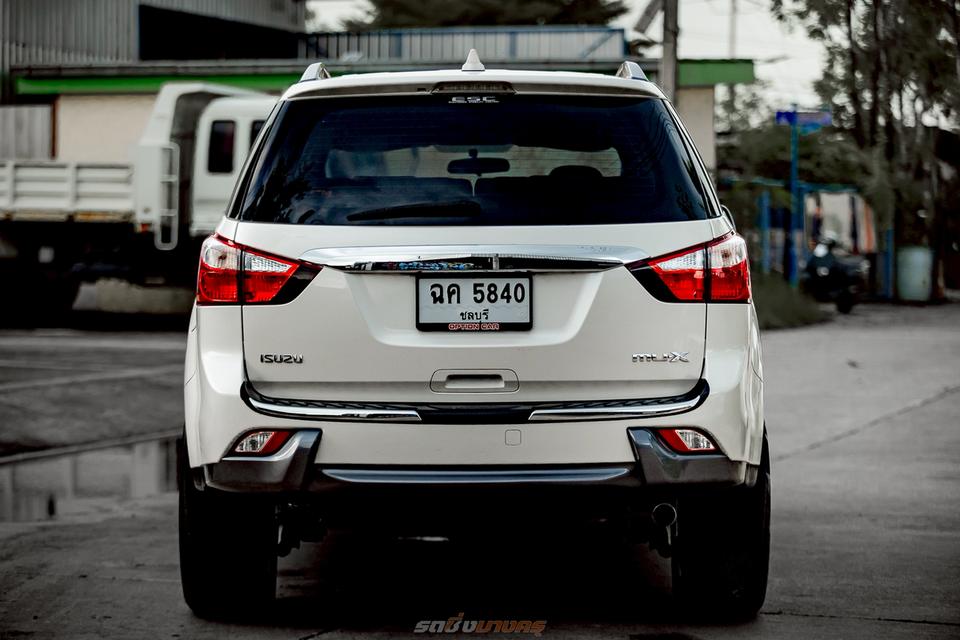 Isuzu MU-X 3.0Dvd 4wd ปี15
