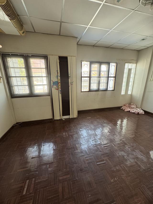 ขายทาวเฮ้าส์หัวหิน 2 ชั้น (2 ห้องนอน 2 ห้องน้ำ) จำนวน 2 ห้อง อ.หัวหิน จ.ประจวบคีรีขันธ์ (ซอยข้างเพลินวานเดิม ริมถนนเพชรเกษม ฝั่งขาเข้ากรุงเทพฯ) 14