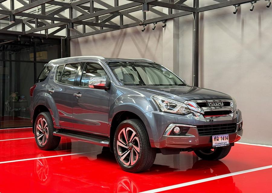 2018 ISUZU MUX 3.0 4WD รุ่น TOP สุด รถสภาพสมบูรณ์พร้อมใช้งาน รถวิ่งน้อย เข้าศูนย์ทุกระยะ ไม่เคยมีอุบัติเหตุครับ