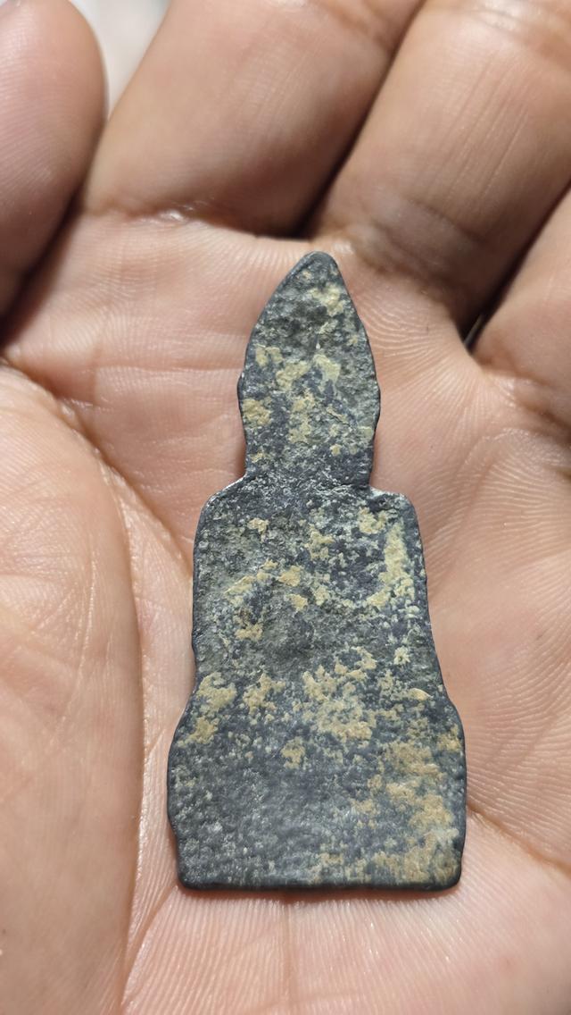 พระหูยานลพบุรี พิมพ์ใหญ่ เนื้อชินเงิน