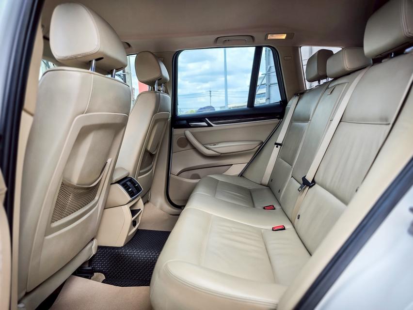 รหัสรถ CBLX3336 BMW X3 2.0 xDrive20d Highline SUV หรู  12
