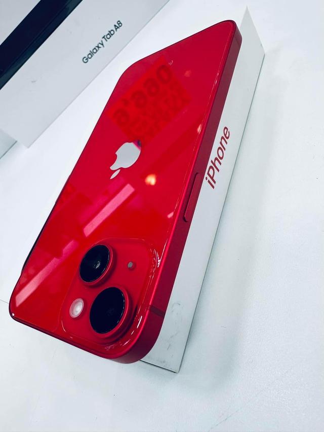 iPhone 14 สีแดง 2
