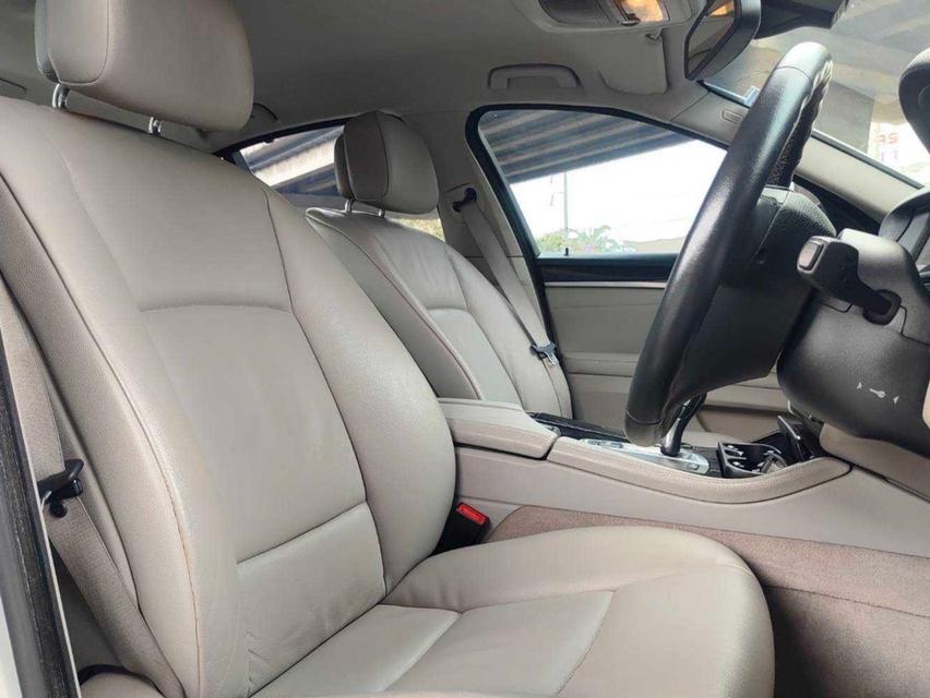 รหัสรถ WMT53 BMW 523i ปี 2014 11