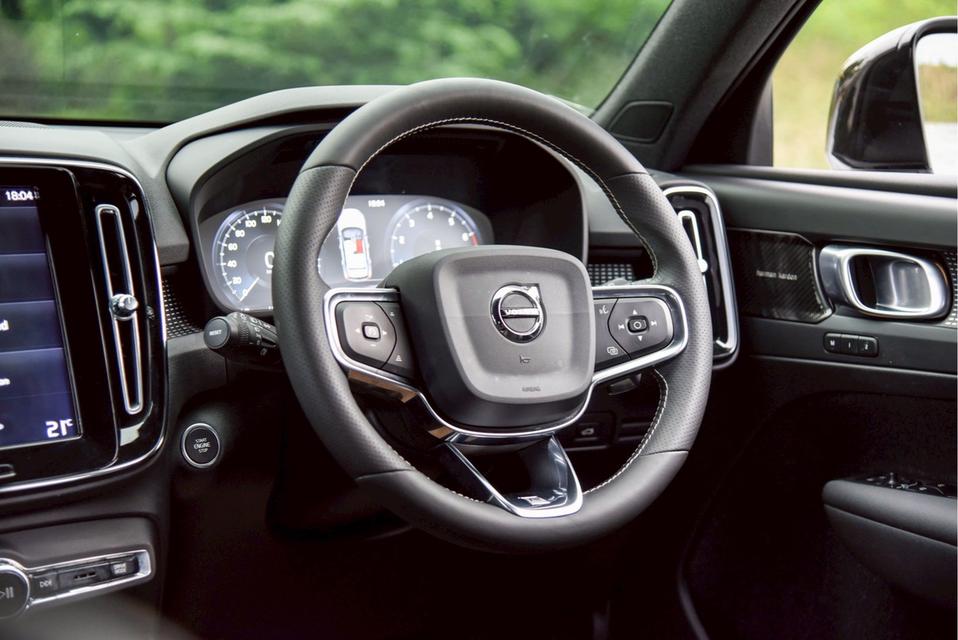 VOLVO #XC40 2.0 T5 R-Desing AWD AT 2019 โทร.0922639576 เอ๋  14
