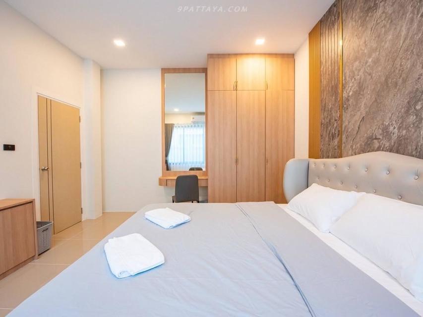 For Rent — Modern Pool Villa at Huay Yai PattayaModern-style pool villa with large land area and spacious living space in Huay Yai, Pattaya 4