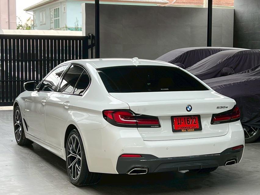 BMW 530e 2.0 G30 M Sport Sedan 6