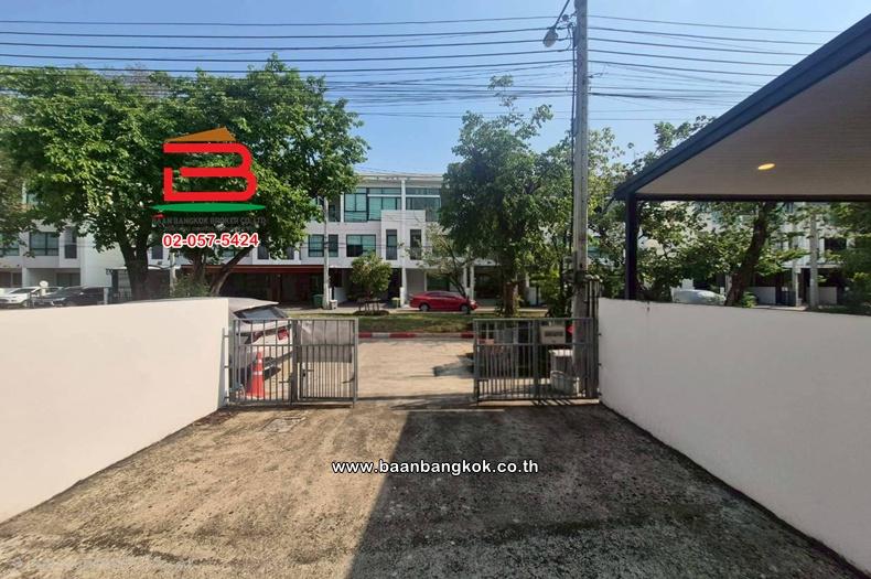 ทาวน์โฮม โครงการ โคราซอน ประชาชื่น เนื้อที่ 23.9 ตร.ว ประชาชื่น-ปากเกร็ด 5 (เลียบคลองประปา) ตำบลบางตลาด อำเภอปากเกร็ด นนทบุรี 3