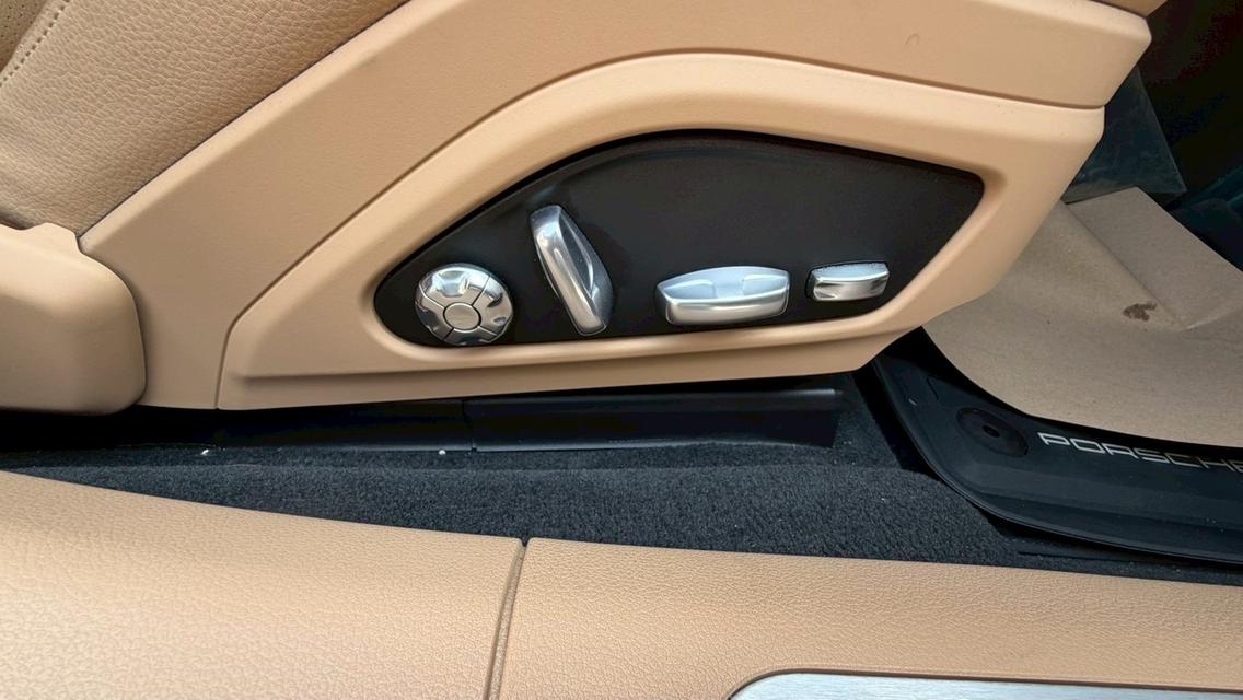 รหัสรถ KPV6241 2021 PORSCHE PANAMERA 4 E-HYBRID สี GT Silver รูปที่ 16