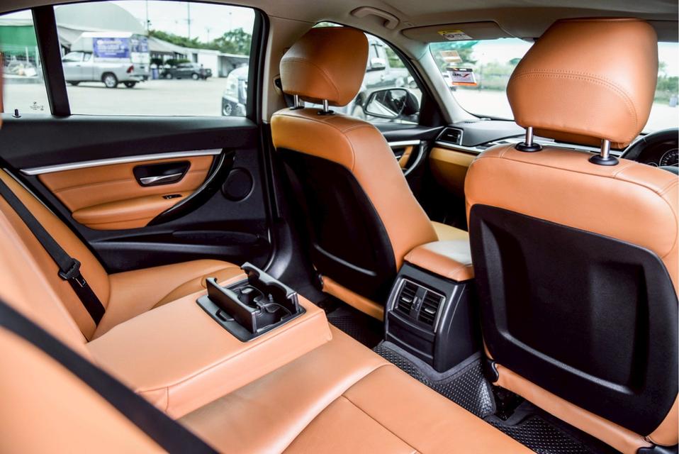 BMW #320d 2.0 AT 2018 รถสวย ไมล์แท้ สวยตรงปก โทร.0922639576 เอ๋  9