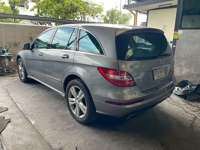 รหัสรถ PJP9839 📌 2010 BENZ R300 CDI 12