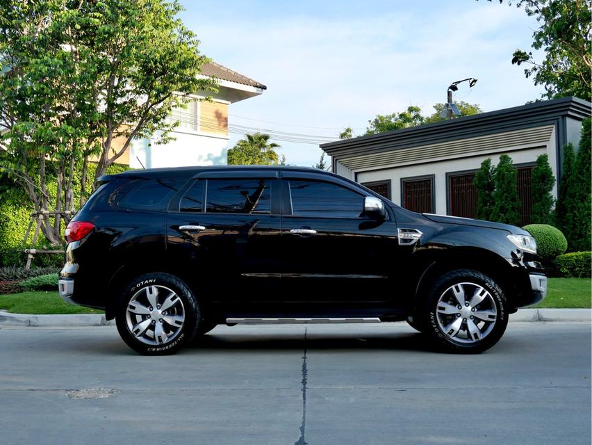 Ford Everest 2.2 Titanium+ ปี2018 อุปกรณ์ครบ กุญแจ2ดอกบุ๊คเซอร์วิส