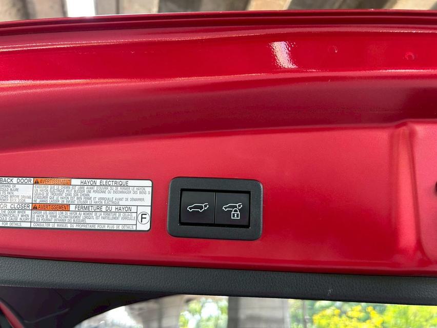 🚗 2021 Toyota Corolla Cross 1.8 Hybrid Premium AT รูปที่ 18