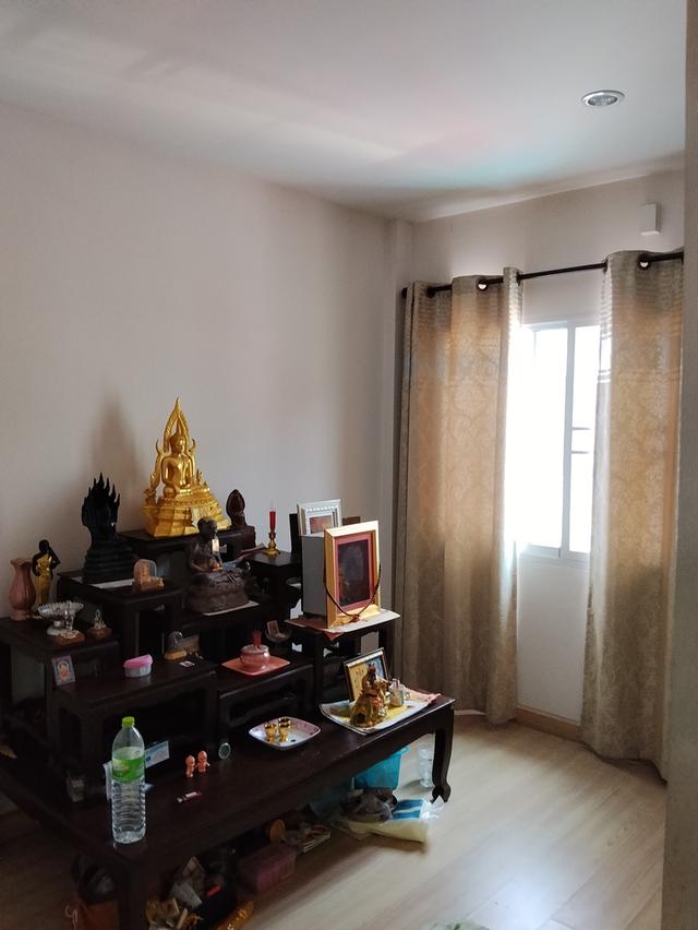 บ้านทาวน์โฮม 2ชั้น 3นอน 3 น้ำ 2 จอดรถ 4