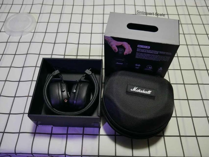 หูฟัง Marshall major iv Bluetooth 🎧 สีดำ มีกล่อง✨ของอยู่กรุงเทพนัดรับได้ หรือส่งแมสได้ สภาพนางฟ้า💯 รูปที่ 6