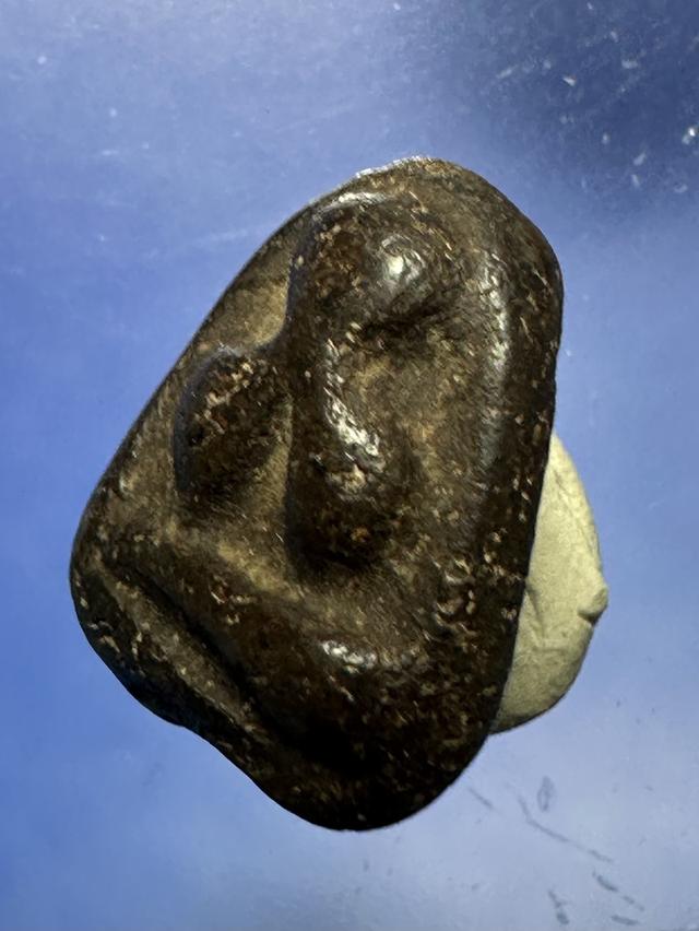 พระปิดตาผงคลุกรักล.ป.ศุข