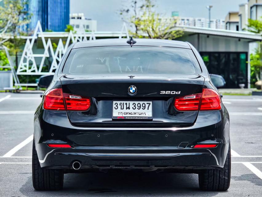 BMW 320D 6