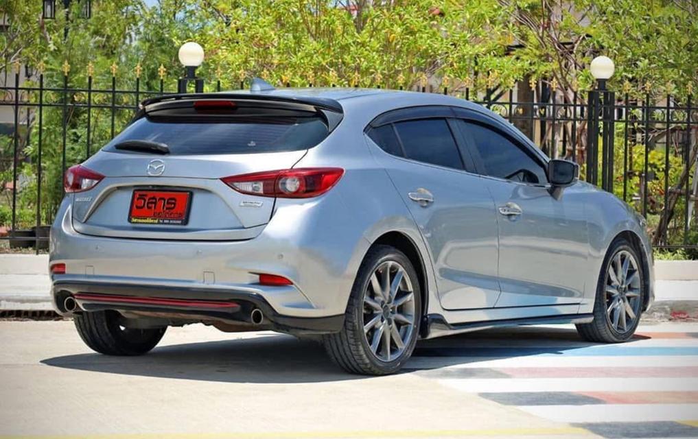 ส่งต่อ Mazda 3 2.0 ตัว S Sport ปี 2019 4