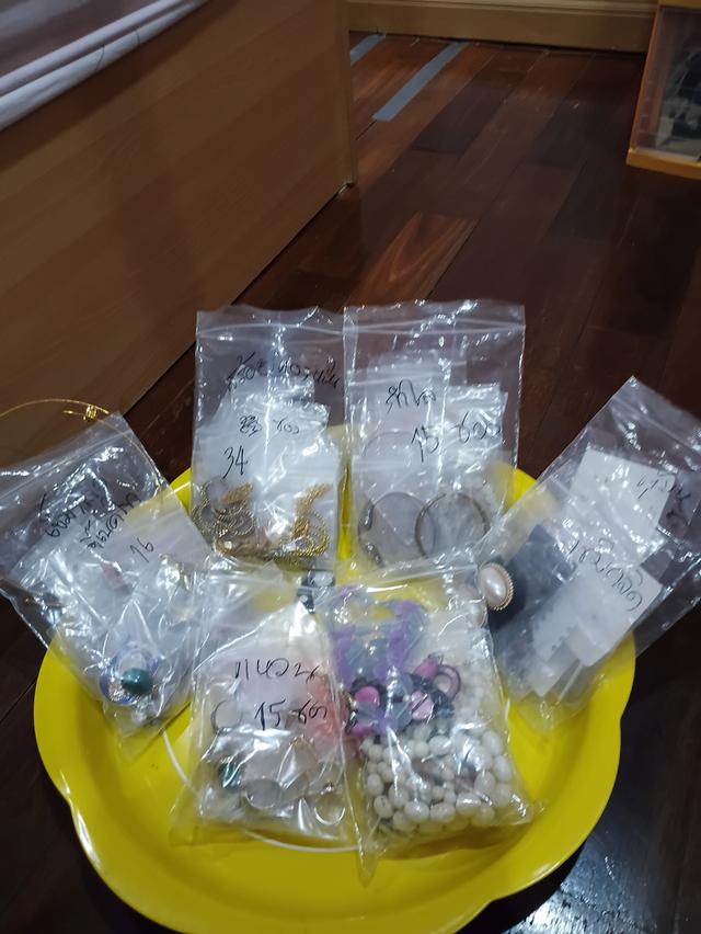 ขายเครื่องประดับญี่ปุ่นทั้งหมด6ถุงขาย1800บาท รูปที่ 3