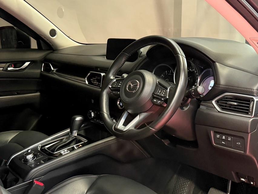2021 MAZDA CX5 2.0 SP รถมือเดียวออกป้ายแดง รถวิ่งน้อยเข้าศูนย์ทุกระยะ ไม่เคยมีอุบัติเหตุครับ 10