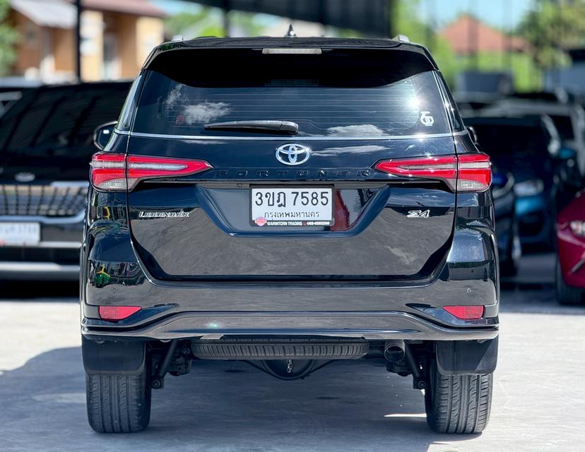 TOYOTA FORTUNER 2.4 LEGENDER 2022
