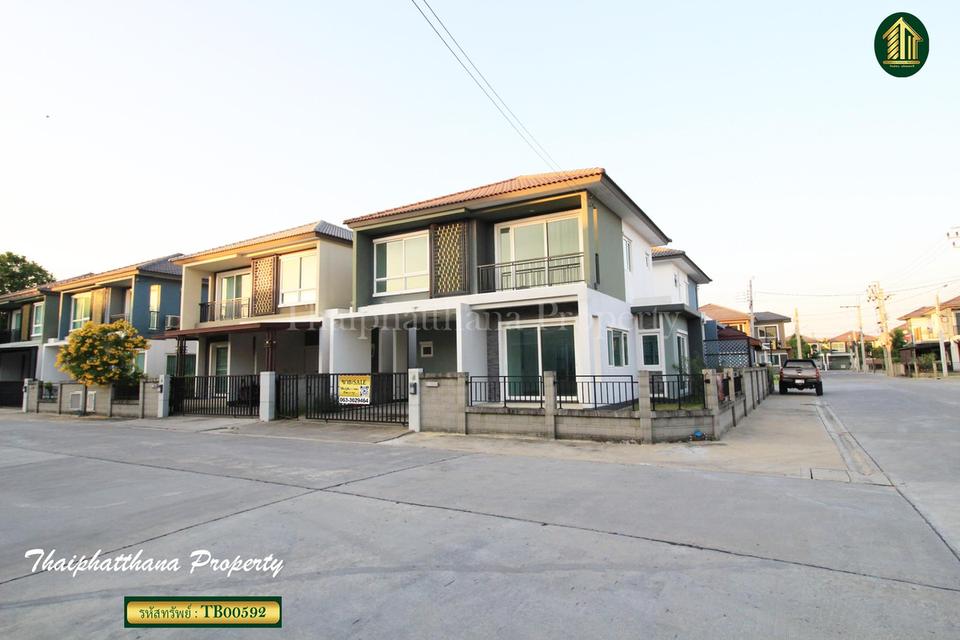 โกลเด้น นีโอ บางนา-กิ่งแก้ว 17