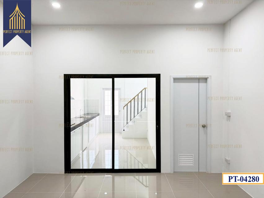 ขาย ตึกแถวริมถนน นนทบุรี ตรงข้ามกองสลาก สนามบินน้ำ ทำเลดี ค้าขายได้ 8