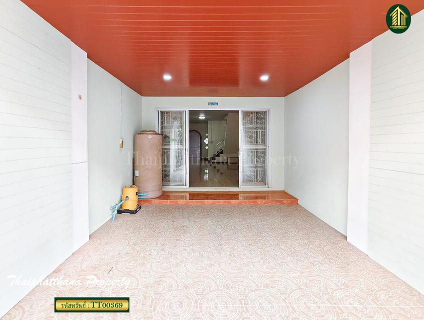 เค.ซี. คู่สร้าง วิลล่า  2