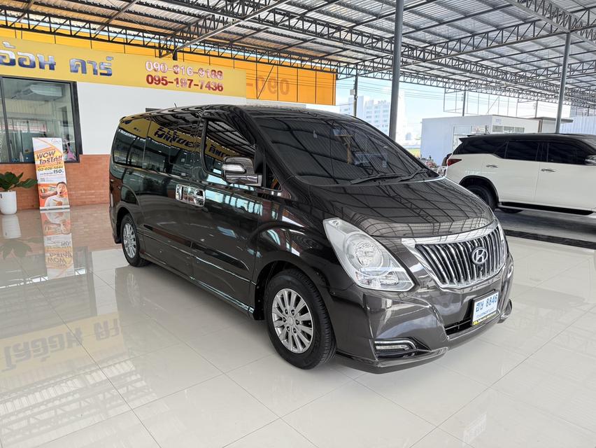 Hyundai H-1 2.5 Deluxe (ปี 2017) Wagon AT 3