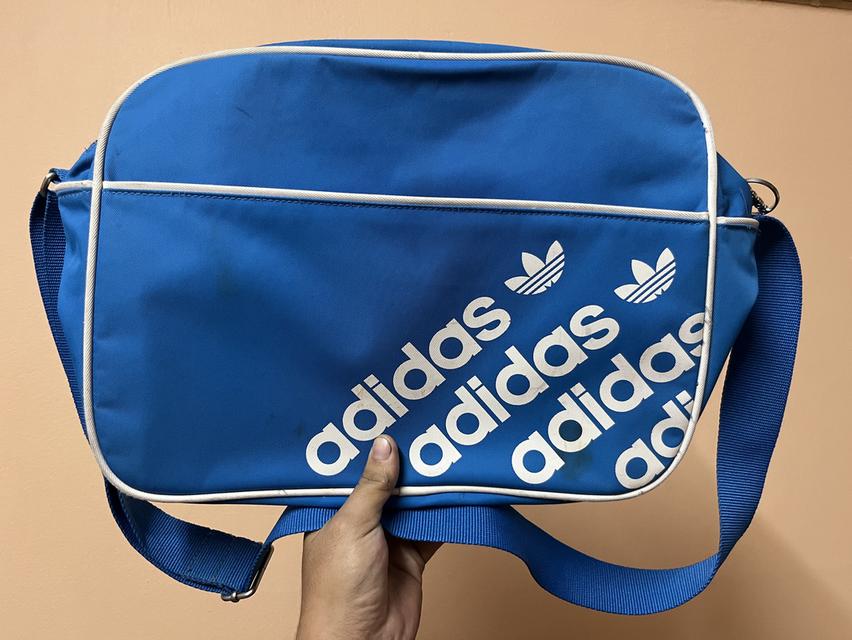āļāļĢāļ°āđāļāđāļēāļĄāļ·āļāļŠāļāļ adidas