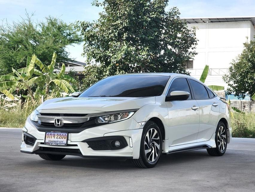 HONDA CIVIC FC​ 1.8EL  3