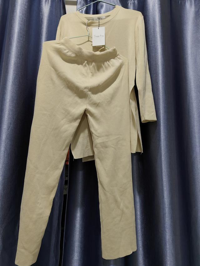 ชุดเซ็ทกางเกงผ้าไหมพรมเนื้อนิ่ม