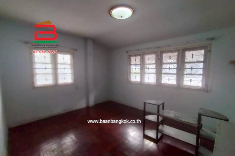 บ้านเดี่ยว หมู่บ้านพาราไดซ์การ์เด้นท์ (ซอยร่มเกล้า 19) เนื้อที่ 65.6 ตร.ว (ใกล้บิ๊กซีร่มเกล้า) แขวงคลองสามประเวศ เขตลาดกระบัง กรุงเทพมหานคร 9