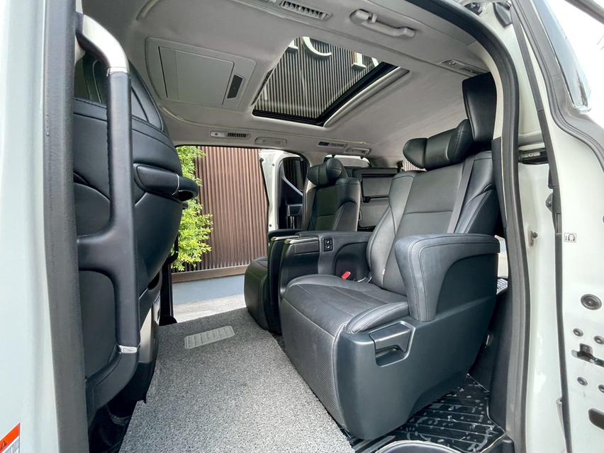 ขายToyota Alphard 2.5SC ปี23 17
