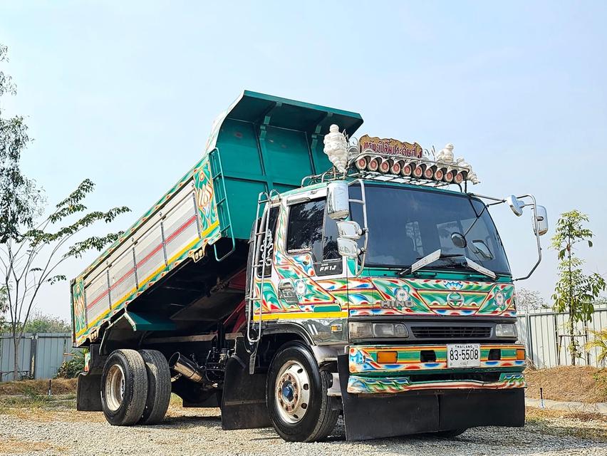 HINO FF1J รถบรรทุก 6 ล้อดั้มพ์ 210 แรงม้า