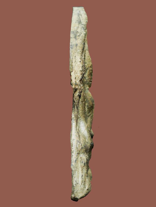 พระชินราชใบเสมา พิมพ์ใหญ่ กรุวัดพระศรีรัตนมหาธาตุ เนื้อชิน จ.พิษณุโลก 4