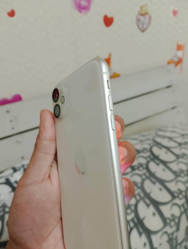 iphone 11 สีขาว มือสอง เจ้าของใช้เอง 1