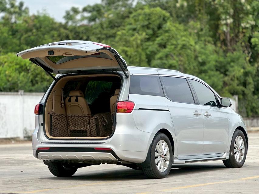 รหัสรถ PAT9248 KIA GRAND CANIVAL 2.2EX ปี 2015