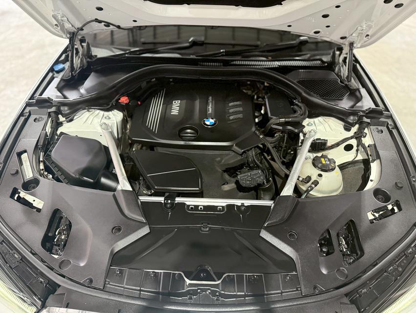 ขาย BMW 520d Msport ปี23 18