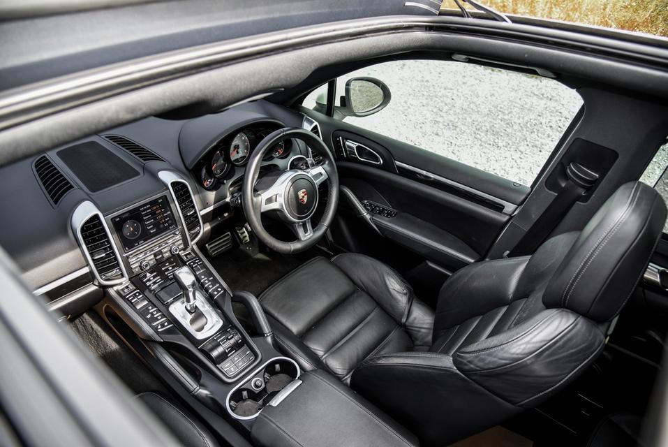 รหัสรถ CBL9500 Porsche Cayenne S 3.0 Hybrid AT 2011