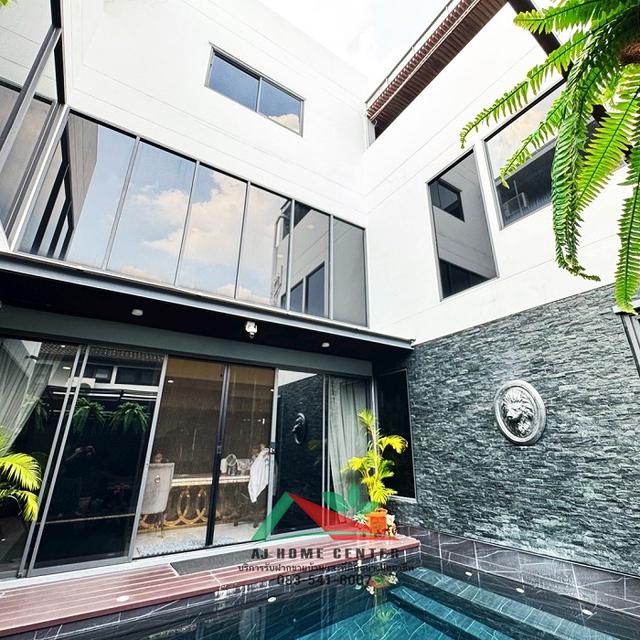 ขายบ้าน3ชั้นพร้อมสระว่ายน้ำ ขนาด97ตรว. ซ.อินทามระ28 ฟังก์ชั่นครบ พร้อมเข้าอยู่ 3