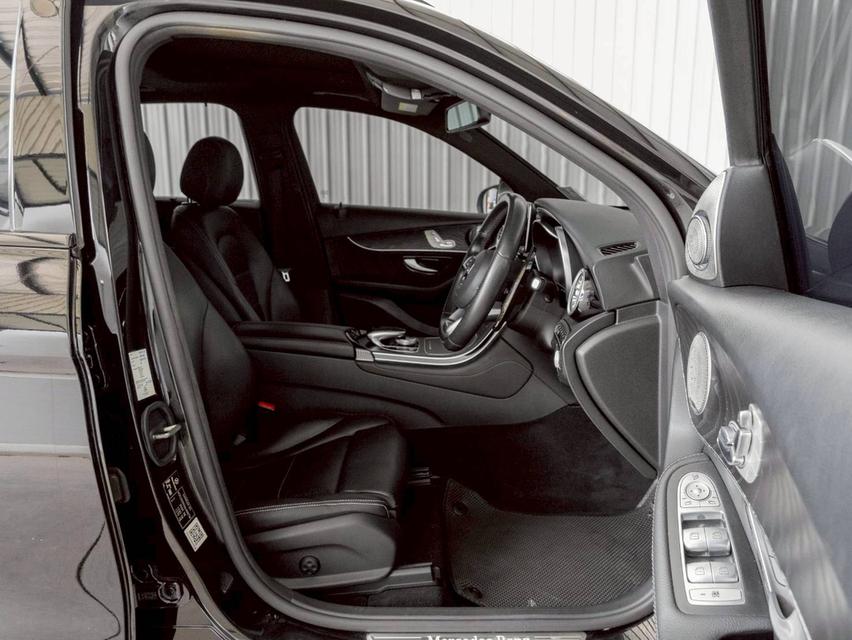Benz Glc250d 4Matic ปี17 13